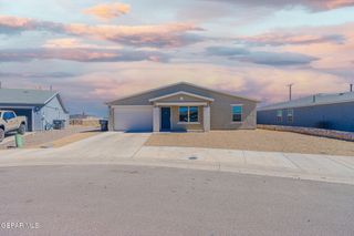 948 Orangetip Drive, Horizon City, TX 79928