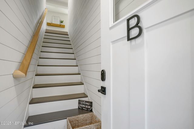 115 15TH Avenue S B, Jacksonville Beach, FL 32250