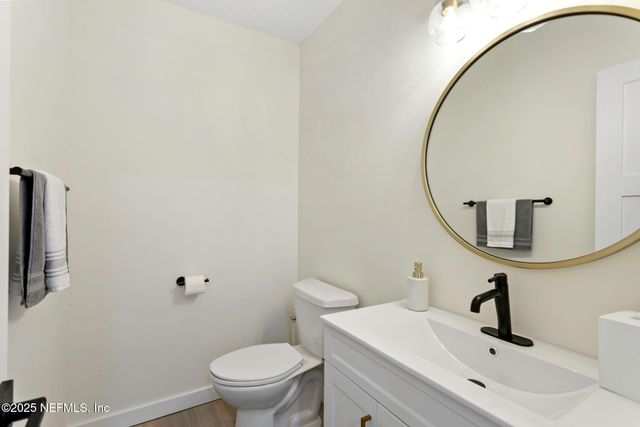 115 15TH Avenue S B, Jacksonville Beach, FL 32250