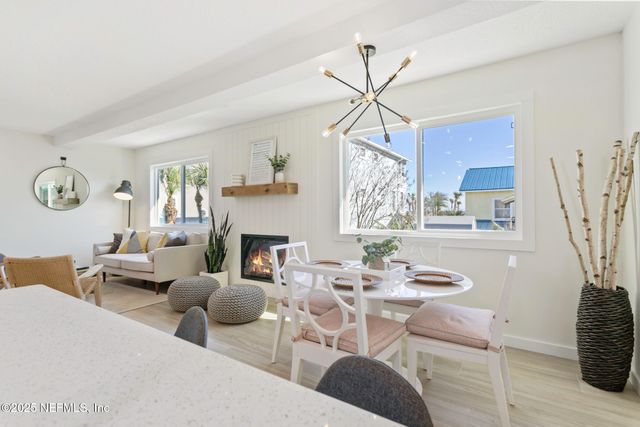 115 15TH Avenue S B, Jacksonville Beach, FL 32250