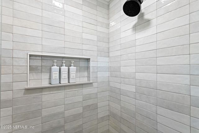 115 15TH Avenue S B, Jacksonville Beach, FL 32250