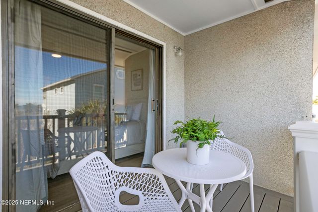 115 15TH Avenue S B, Jacksonville Beach, FL 32250