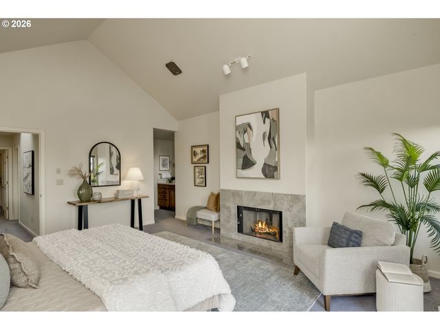 1941 Sw MARKET STREET Dr, Portland, OR 97201