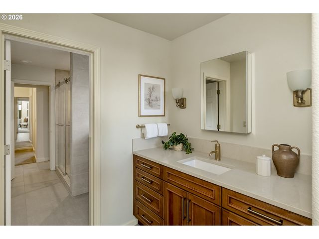 1941 Sw MARKET STREET Dr, Portland, OR 97201