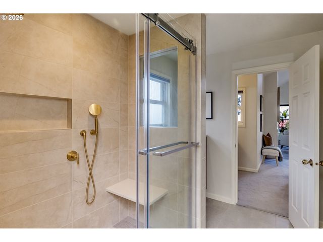 1941 Sw MARKET STREET Dr, Portland, OR 97201