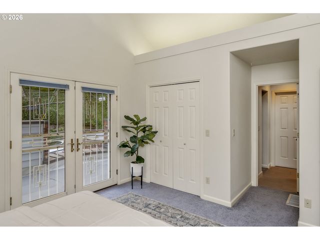 1941 Sw MARKET STREET Dr, Portland, OR 97201