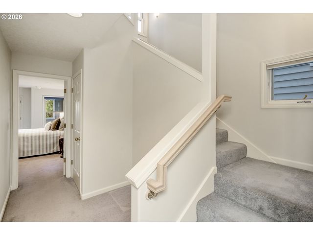 1941 Sw MARKET STREET Dr, Portland, OR 97201
