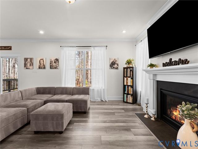 16801 Chalet Ct, Chesterfield, VA 23832