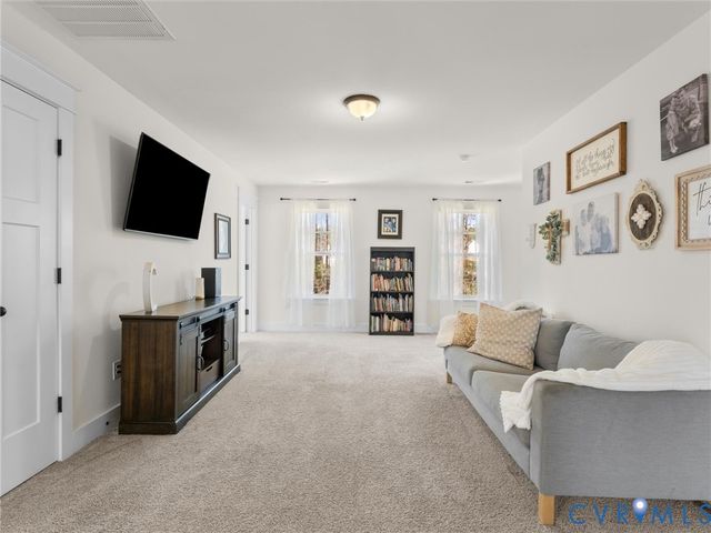 16801 Chalet Ct, Chesterfield, VA 23832