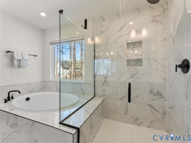 16801 Chalet Ct, Chesterfield, VA 23832