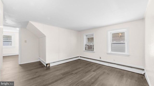 1427 HAMILTON AVE, Hamilton, NJ 08629
