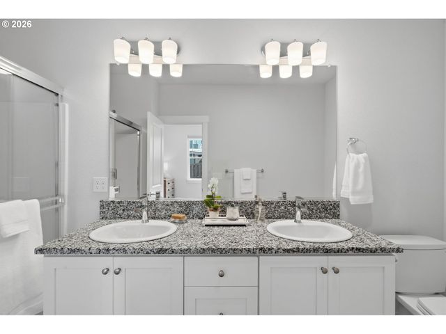 16682 Sw SUNSHINE COAST St, Portland, OR 97224