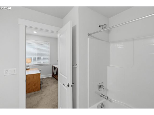 16682 Sw SUNSHINE COAST St, Portland, OR 97224