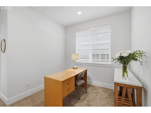 16682 Sw SUNSHINE COAST St, Portland, OR 97224