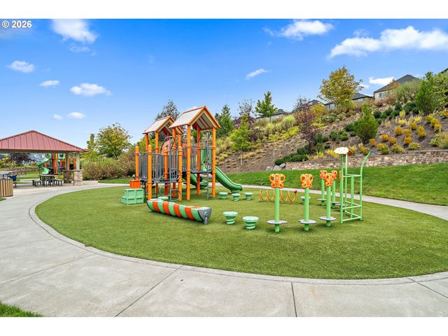16682 Sw SUNSHINE COAST St, Portland, OR 97224
