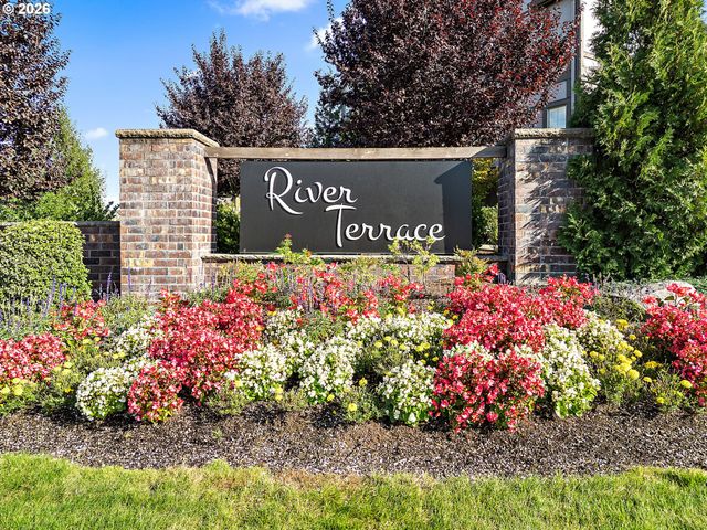 16682 Sw SUNSHINE COAST St, Portland, OR 97224