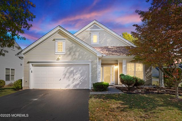 2 Stafford Lane, White, NJ 07823