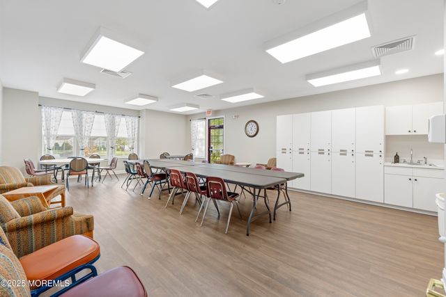 2 Stafford Lane, White, NJ 07823