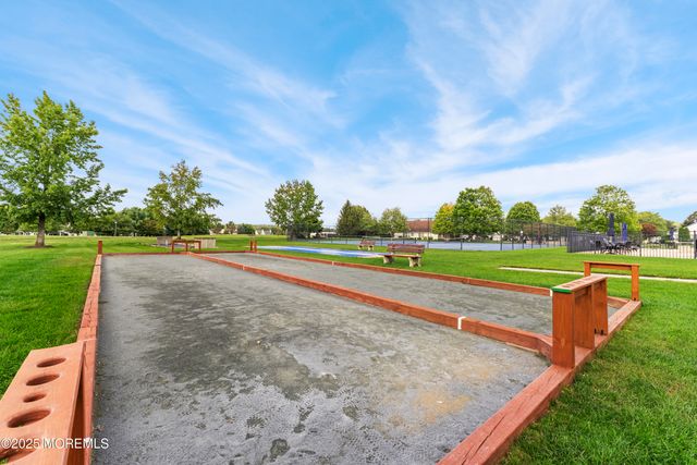 2 Stafford Lane, White, NJ 07823