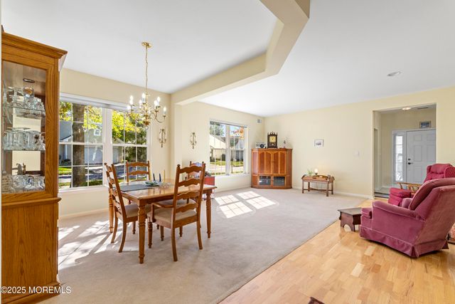 2 Stafford Lane, White, NJ 07823