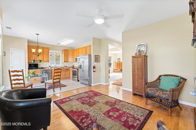 2 Stafford Lane, White, NJ 07823