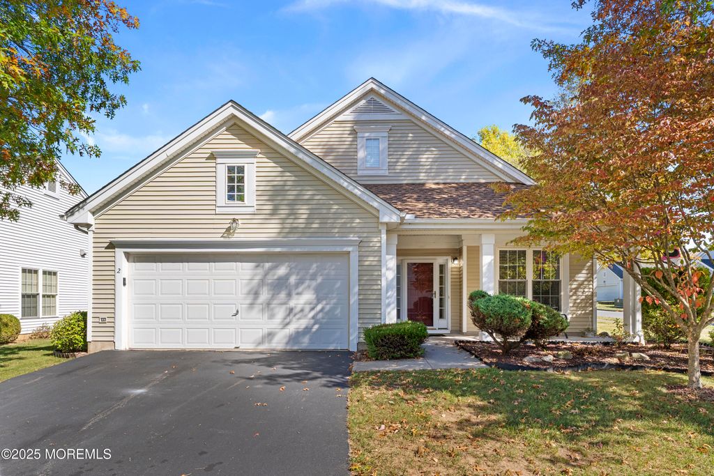 2 Stafford Lane, White, NJ 07823