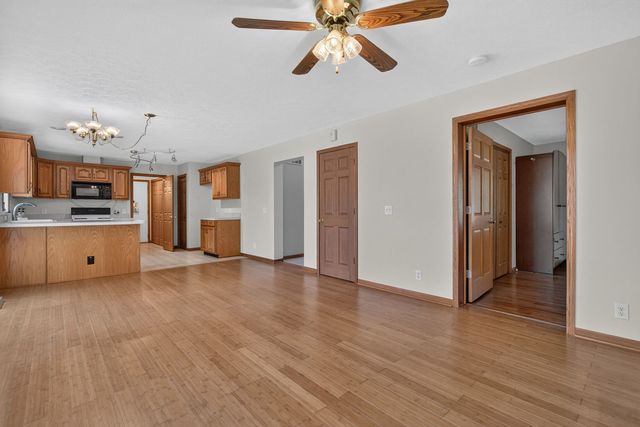 2607 Little Bluestem Road, Morris, IL 60450