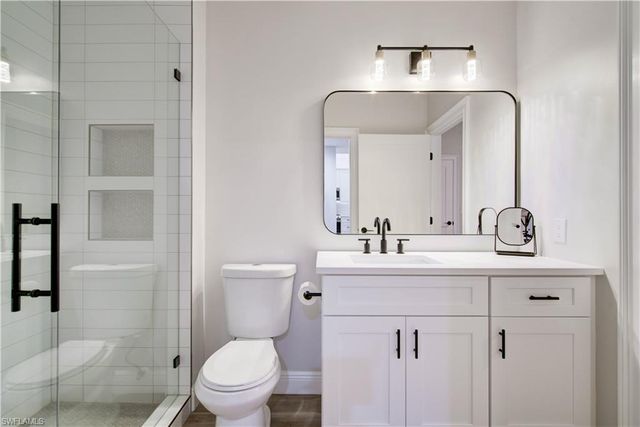 7741 Pebble Creek CIR 302, Naples, FL 34108