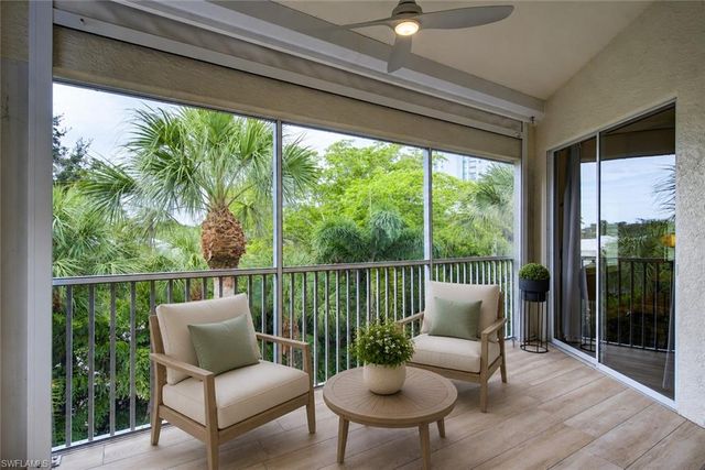 7741 Pebble Creek CIR 302, Naples, FL 34108