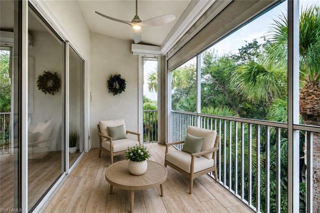 7741 Pebble Creek CIR 302, Naples, FL 34108