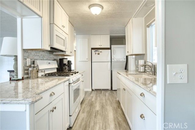 1595 Los Osos Valley 11A, Los Osos, CA 93402