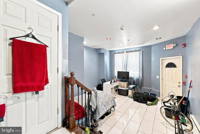 517 N 35TH ST, Philadelphia, PA 19104