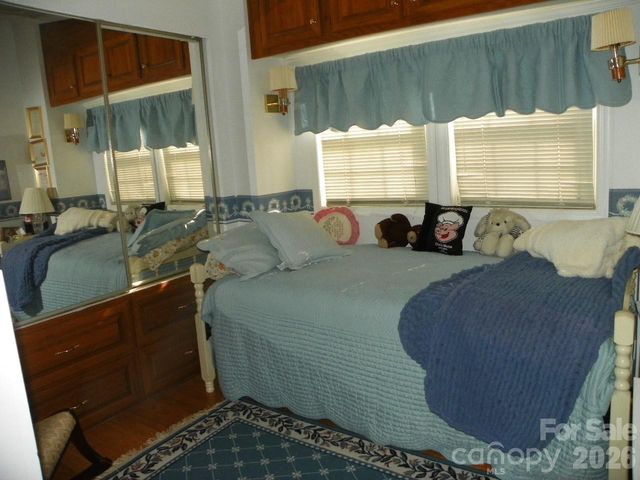 133 Pier Avenue, New London, NC 28127