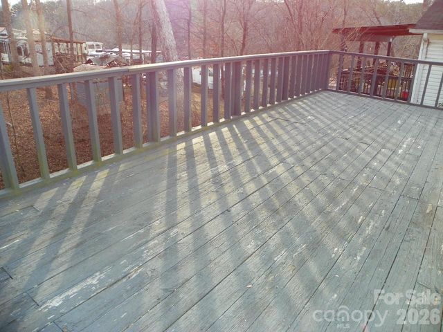 133 Pier Avenue, New London, NC 28127