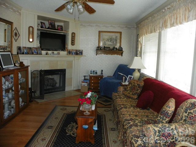 133 Pier Avenue, New London, NC 28127