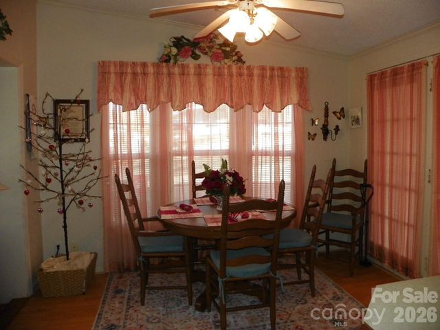 133 Pier Avenue, New London, NC 28127