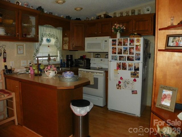 133 Pier Avenue, New London, NC 28127