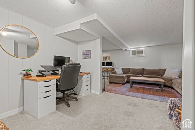 4766 S 200 W, Washington Terrace, UT 84405