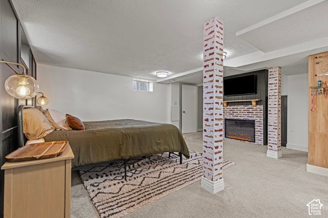 4766 S 200 W, Washington Terrace, UT 84405