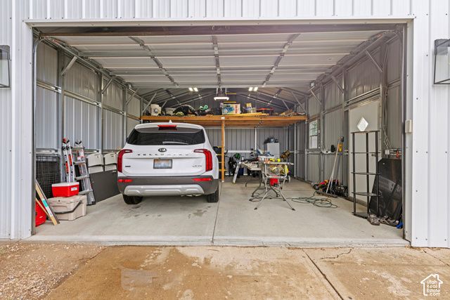4766 S 200 W, Washington Terrace, UT 84405