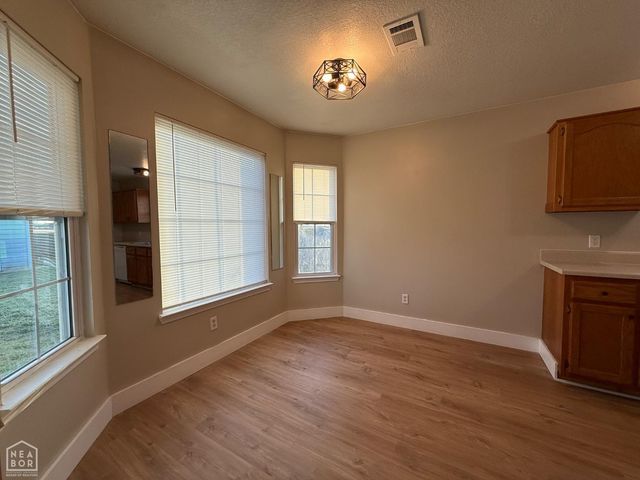 326 E Robinson Street, Bay, AR 72411