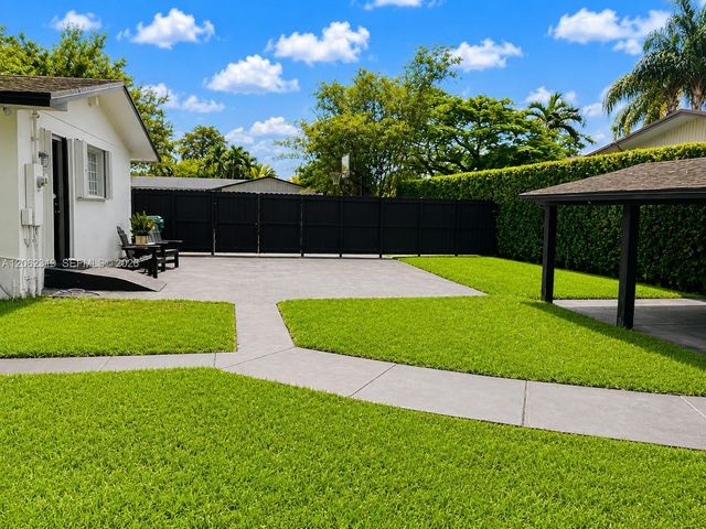 4611 SW 82nd Court 0, Miami, FL 33155