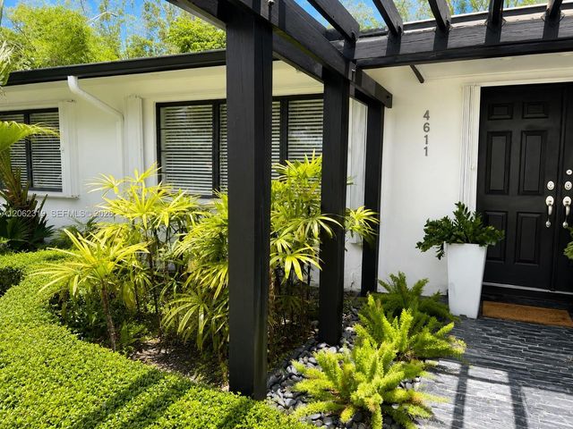 4611 SW 82nd Court 0, Miami, FL 33155
