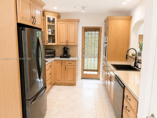 4611 SW 82nd Court 0, Miami, FL 33155