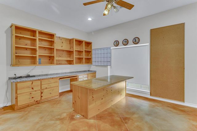 3227 Farm to Market 1174, Bertram, TX 78605