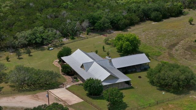 3227 Farm to Market 1174, Bertram, TX 78605