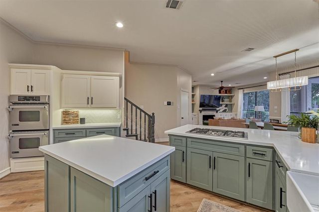 6514 Sussex Court, Spring, TX 77389