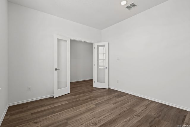 6915 Comanche Cave, San Antonio, TX 78233
