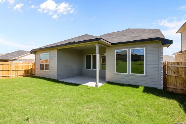6915 Comanche Cave, San Antonio, TX 78233
