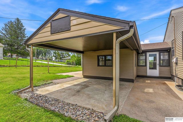 6424 Fowler Avenue, Omaha, NE 68104
